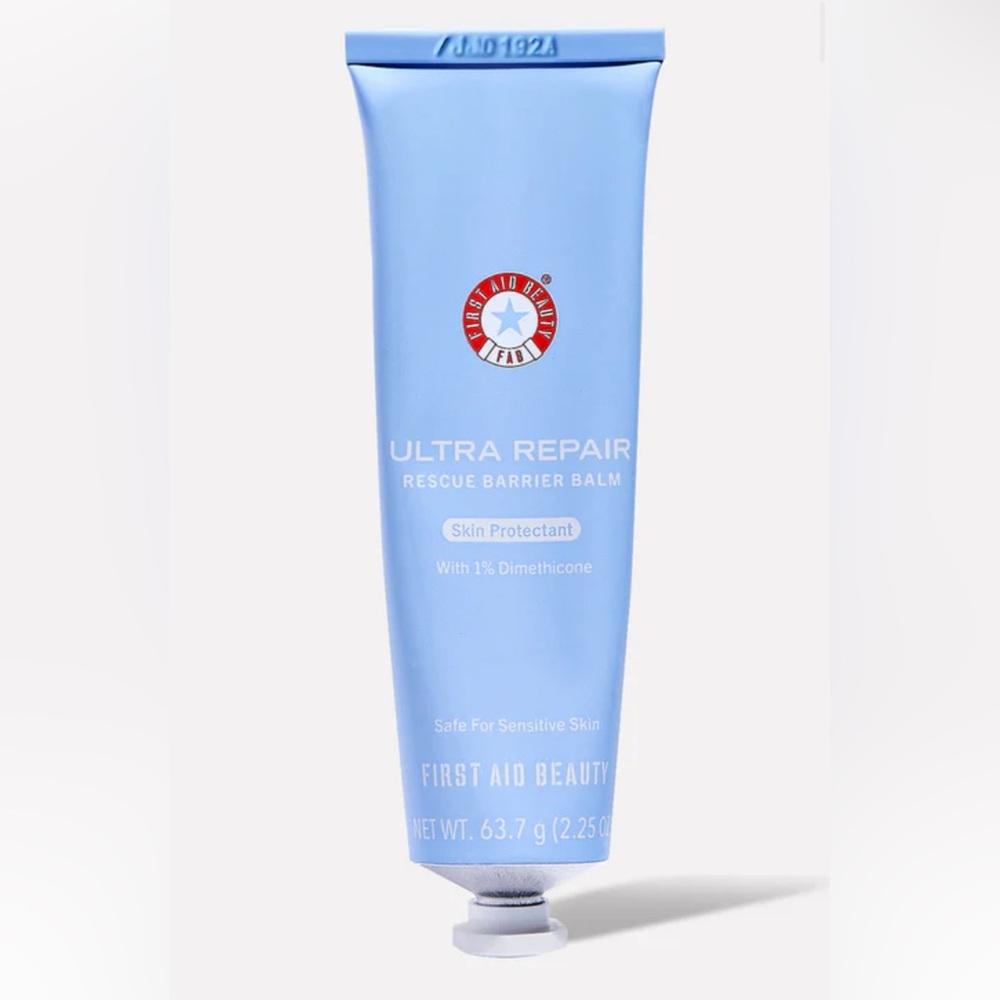 First Aid Beauty Ultra Repair Rescue Barrier Balm